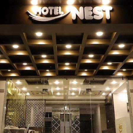 Hotel Nest Bhuj Buitenkant foto