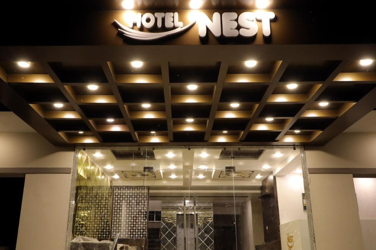 Hotel Nest Bhuj Buitenkant foto